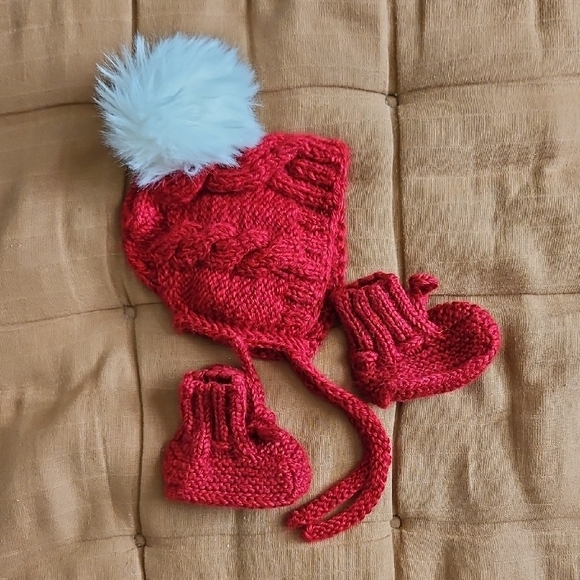 Charming Red Knit Baby Hat and Booties with White Pom-Pom - Picture 1 of 7